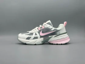 کتانی نایکی وی 2 کی ران سفید طوسی صورتی/Nike v2k