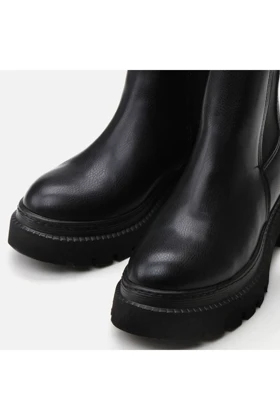 بوت و نیم بوت زنانه yaya-by-hotic yaya-by-hotic