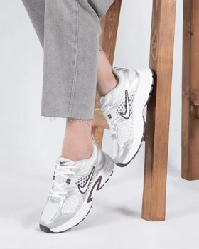 کتانی زنونه وارداتی NIKE V5/8288