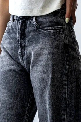 شلوار جین نیم بگ زنانه