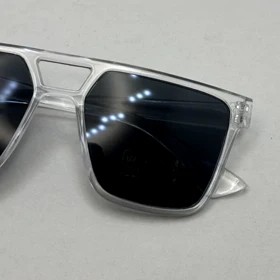 عینک آفتابی مشکی فریم شفاف مستطیلی