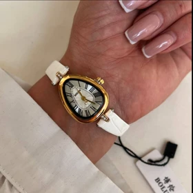 ساعت مچی زنانه برند بولون طرح اشک بند چرمی سفید عدد رومی