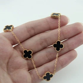 گردنبند زنانه مدل ونکلیف (طلایی مشکی)