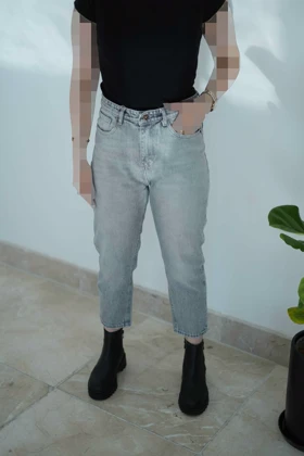 شلوار جین مام فیت M07