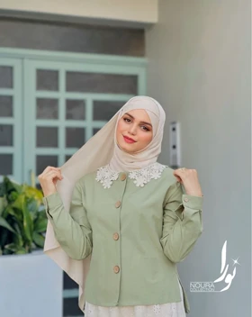 شومیز و دامن پارمیس