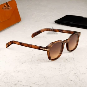 عینک آفتابی دیوید بکهام David Beckham DB7053 (طیف رنگی سوم)