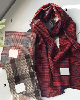 شال‌گردن طرح‌دار پاییزه نخ zara