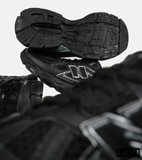 کفش کتانی مردانه و زنانه مشکی New Balance 1906R مدل 7362