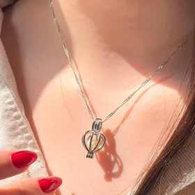 گردنبند مروارید عشق