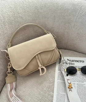 کیف سوییت دیور2417 (کرم)