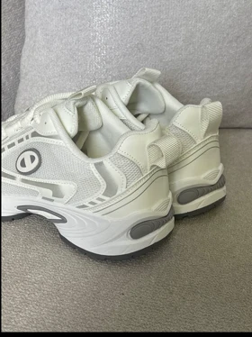 کتانی مردانه چمپیون 8001