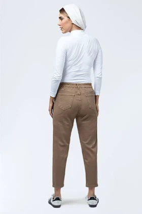 شلوار مام فیت کتان گردویی