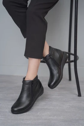 بوت طبی زنانه مارس