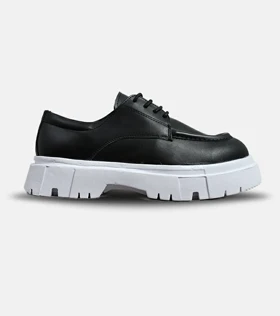 کفش کتانی مردانه مشکی BERSHKA