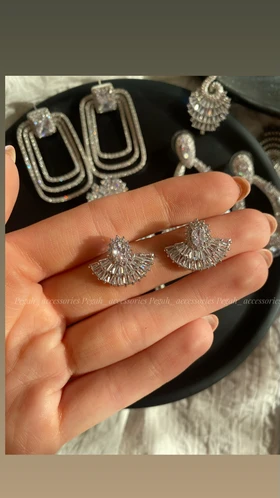 گوشواره جواهری