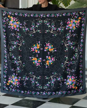 روسری ابریشم ژاکارد قواره 140 30207 (مشکی سرخابی)