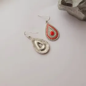 گوشواره سنتی لعاب قرمز