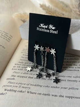 پیرسینگ گوش گل