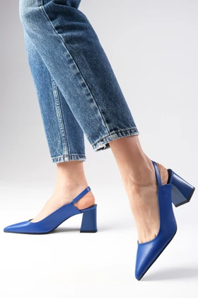 کفش پاشنه‌بلند کلاسیک زنانه میوگوستو mio-gusto