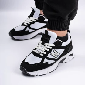 کتانی اسپرت مردانه مدل نیوبالانس 990 NEW BALANCE رنگ سفید مشکی