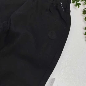 شلوار جین مشکی بچه گانه LV 6 سال