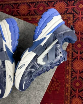 کتانی نایک مدل v2k