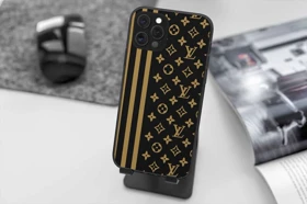 قاب موبایل با طرح ورساچه 4