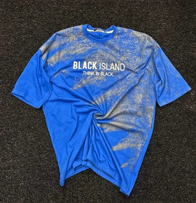 تیشرت Black Island آبی نسخه محدود Think in Black