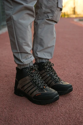 بوت و نیم بوت مردانه ریکن riccon