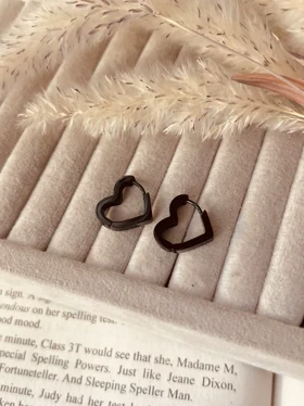 پیرسینگ گوش قلب ml