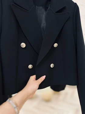 کراپ کت berlin397