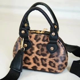 کیف رودوشی و دستی پلنگی زنانه دو دسته