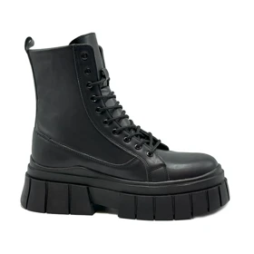 بوت مردانه مدل برشکا BERESHKA زیپ‌دار چرم رنگ مشکی کد 226