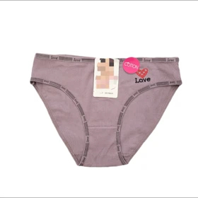 شورت زنانه کبریتی وارداتی طرح love3