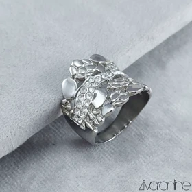 انگشتر طلاروس طرح طلا نگین‌دار نقره ای 30109