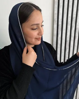 شال کریستال حاشیه نگین وارداتی4111