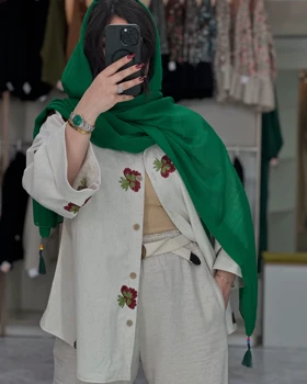 مانتو پروانه
