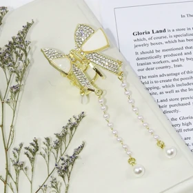 کلیپس مو زنانه زایا مدل پروانه فلزی آویزدار کد 1434