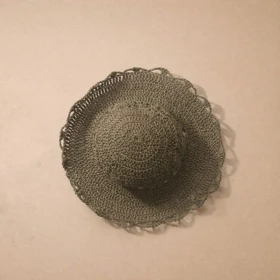 کلاه لبه دار