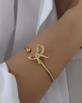 بنگل پاپیونی لنا