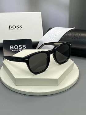 بهترین عینک آفتابی باس فریم کائوچو عدسی مقاوم پلی‌کربنات و فیلتر UV400