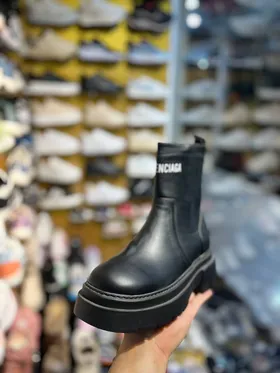 چکمه زمستانی مدل بوت خارجی Balenciga