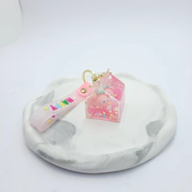 چارم و جاسویچی Pink House