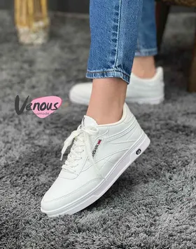 کتانی Reebok