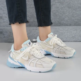 کفش و کتانی اسپرت زنانه مدل نایک کوشلون NIKE V2K رنگ سفید آبی کد 41825