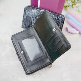کیف پول زنانه