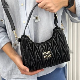 کیف چرم میو میو Miu Miu HandBag A04 (مشکی)