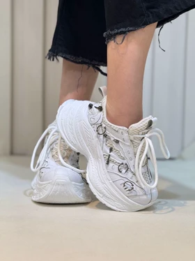 1240 کتانی زنانه بالنسیاگا پرسینگ لژ دار balenciaga