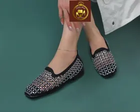 کالج بابت زنانه نگینی تخت