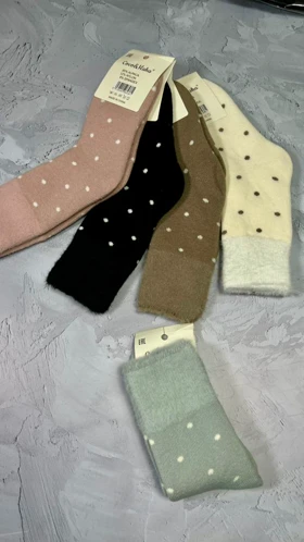 جوراب پشمی خالخالی